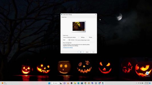 Horror of Halloween Lanterns screensaver video poster